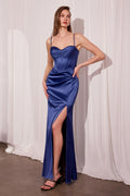 Fitted Dress With A Sweetheart Neckline And Thin Straps-10